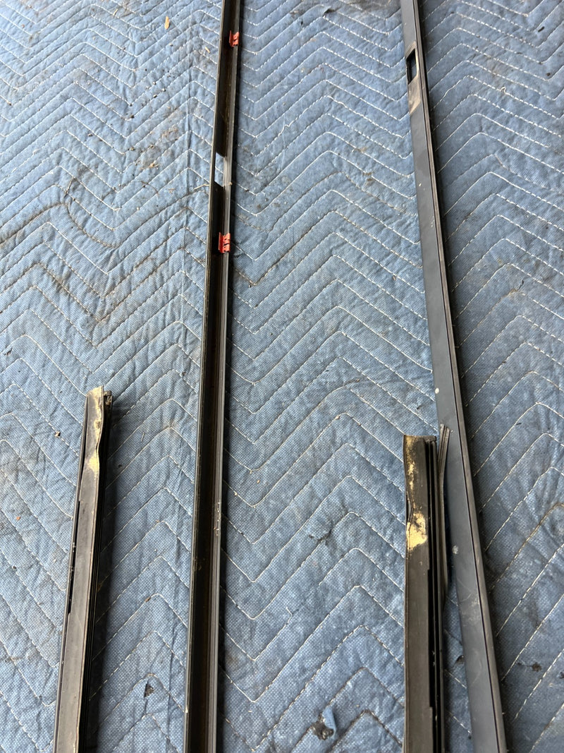 1998-2003 Mercedes W210 E320 Wagon Right & Left Roof Rack Rail Pair OEM #4744EM