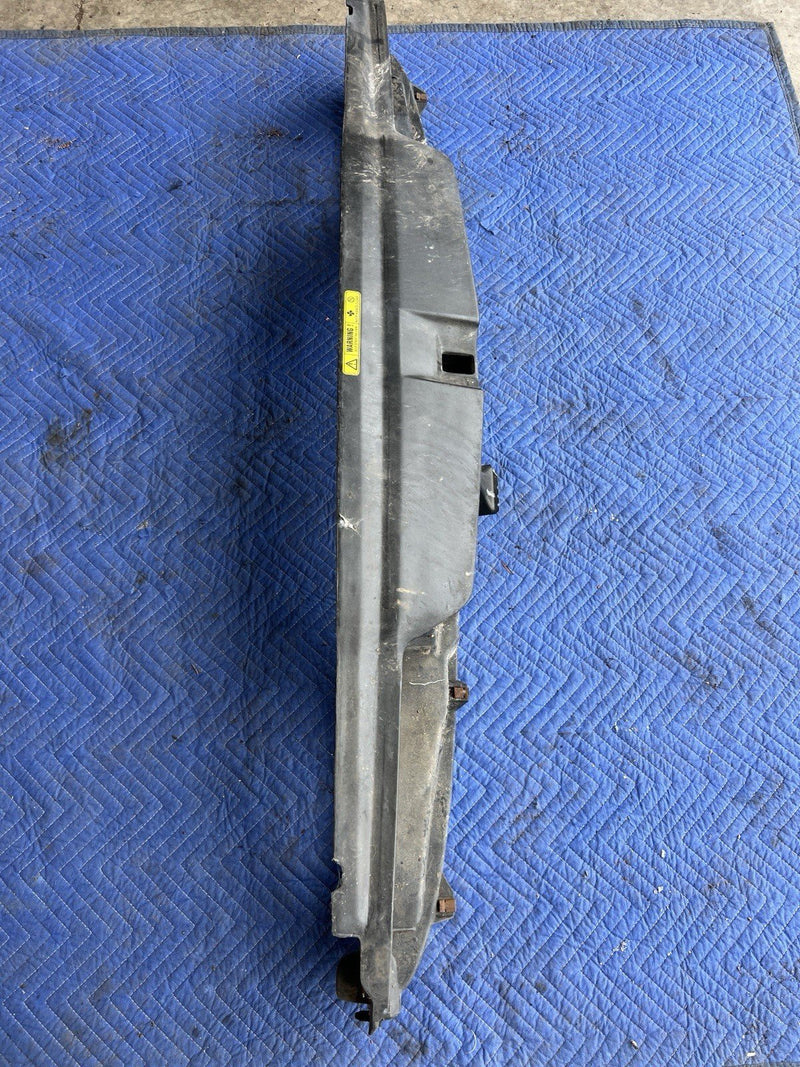 1993-1997 Volvo 850 850R Front Radiator Core Support Bracket 1372542 OEM #4414E