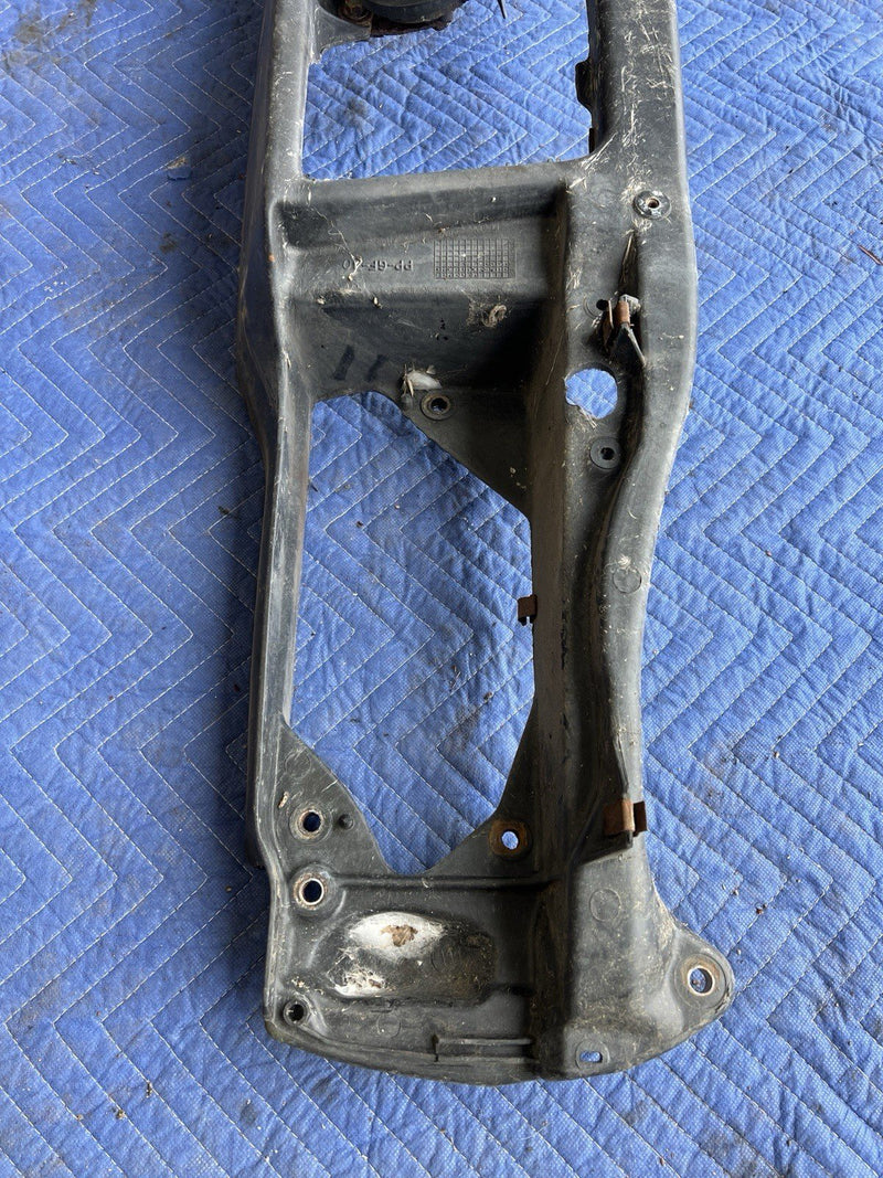 1993-1997 Volvo 850 850R Front Radiator Core Support Bracket 1372542 OEM #4414E