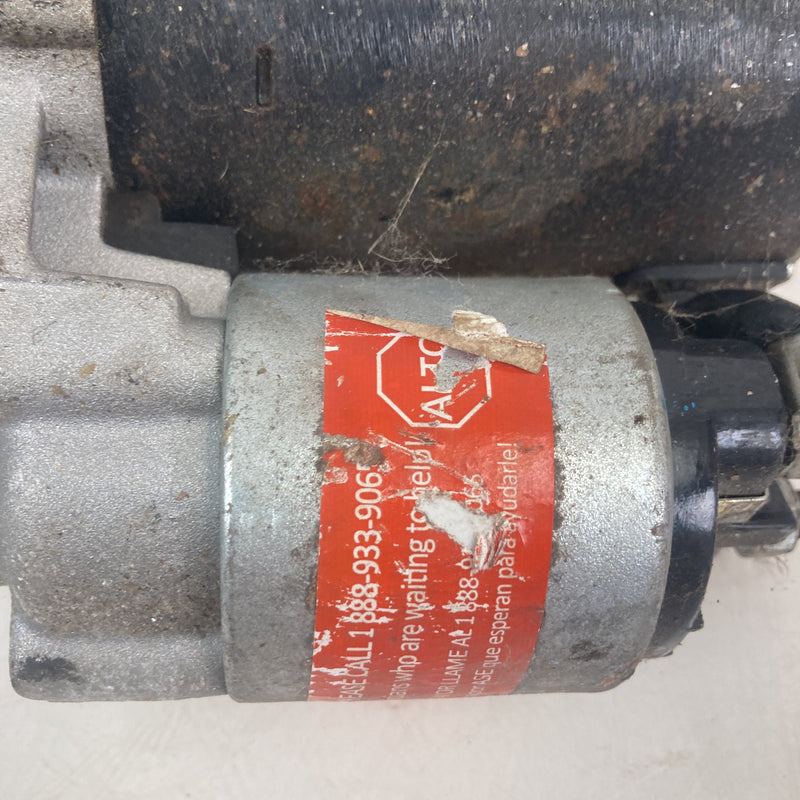 2001-2005 Volkswagen Passat Starter Motor Carquest #5558M