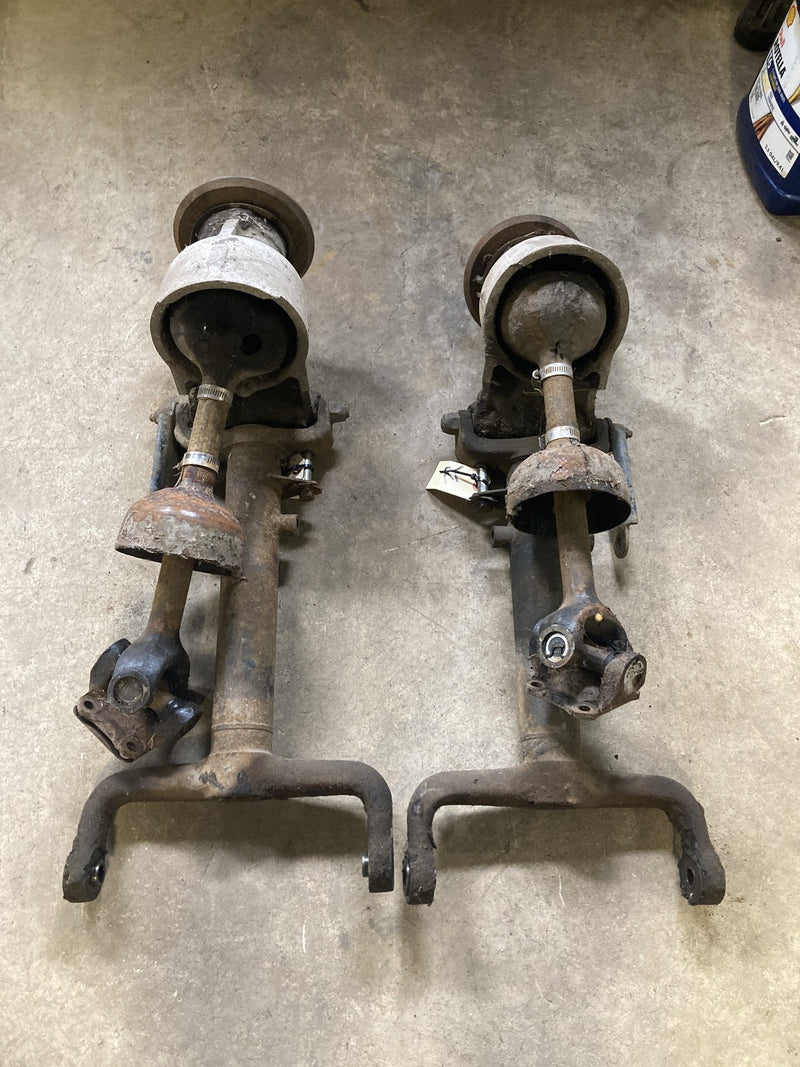 1983 Jaguar XJ6 Series 3.4 - Rear Axle PN: P26698 PBM10