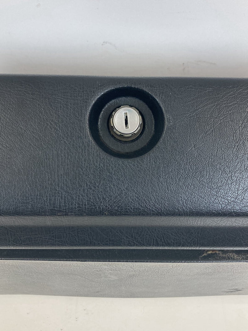 1992 Volvo 940 944 - Glove Box