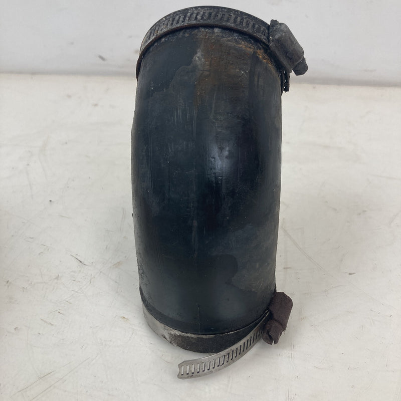 1981-1985 Volvo 240 245 Air Intake Duct Elbow 1317032 OEM