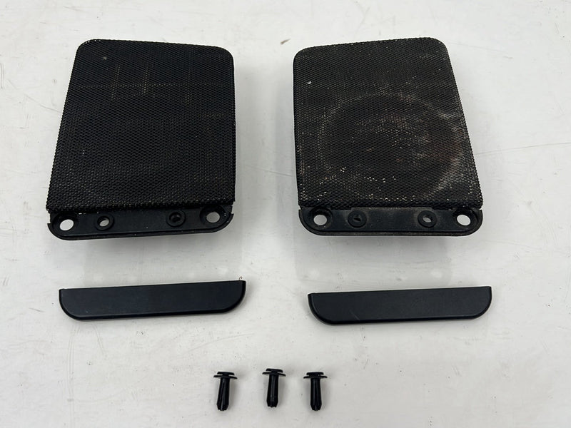 1990-1992 Volvo 740 745 940 Dashboard Dash Front Speaker Pair 1373048 OE #5917EM