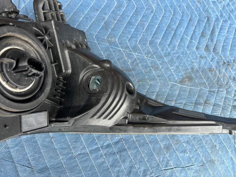 2012-2015 Chevy Cruze Driver LH Headlight Assembly OEM #2240CN