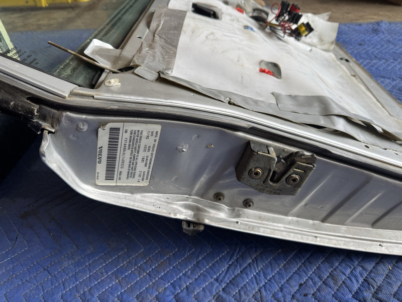 1986-1993 Volvo 240 244 Sedan Driver Left Front Door Silver Metallic OEM #4859E