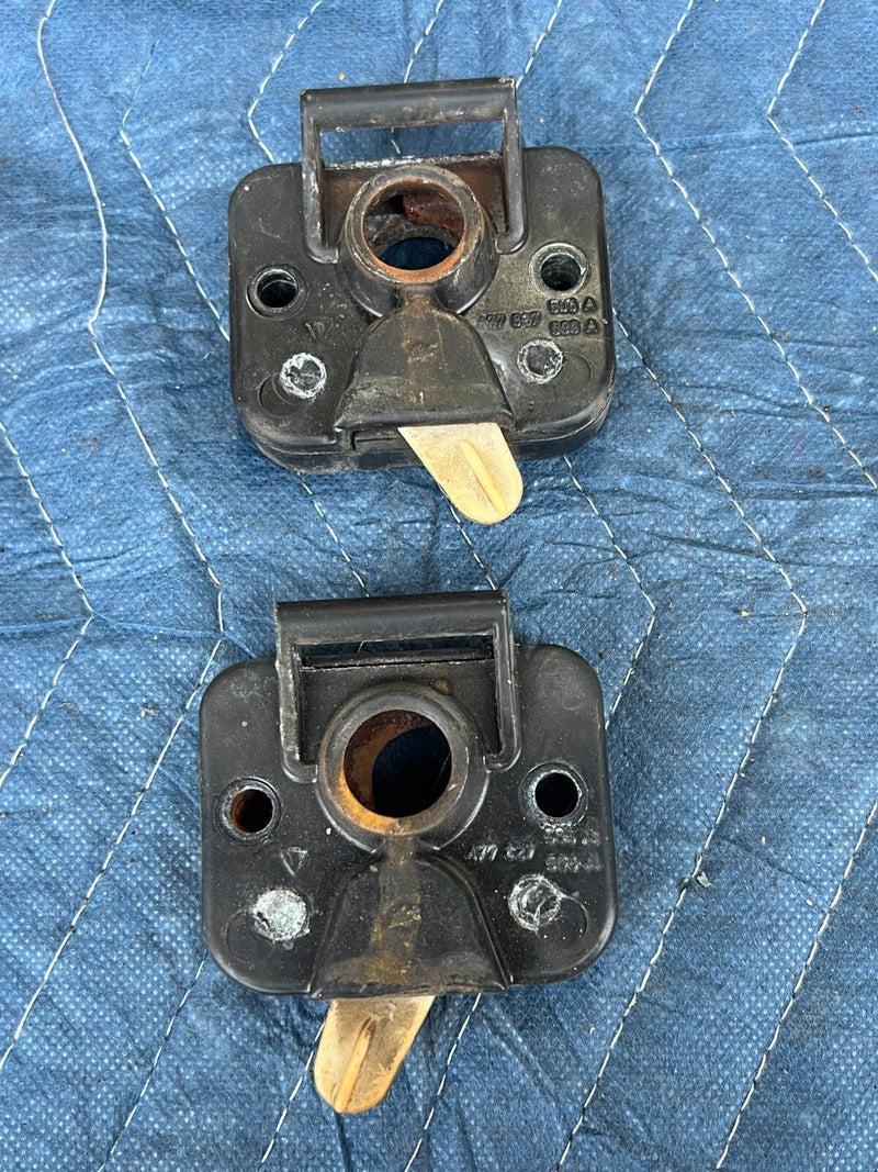 1983-1985 Porsche 944 Rear Hatch Trunk Latch Lock Hardware Assembly OEM #2553EM
