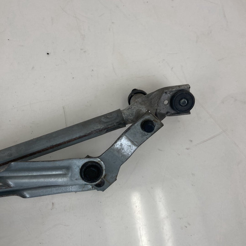 2007-2014 Chevrolet Silverado GMT900 Windshield Wiper Linkage Motor OEM #5343M