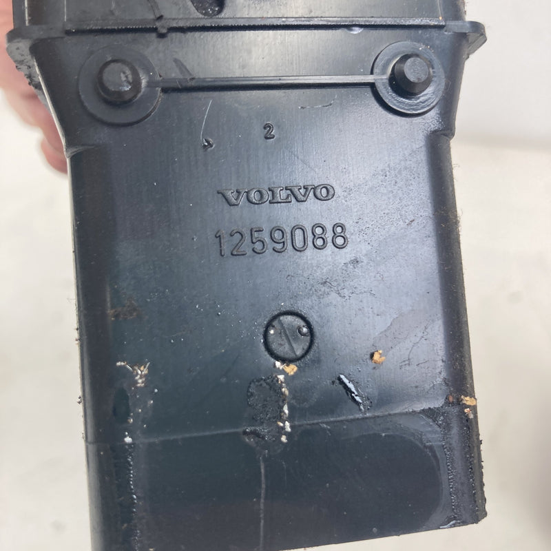1981-1985 Volvo 240 245 Dash Vent Set LH RH 1259088 OEM