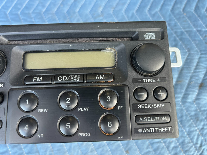 1998-2002 Honda Accord Radio Headunit CD AM FM 39100-S84-A210 OEM #1936CN