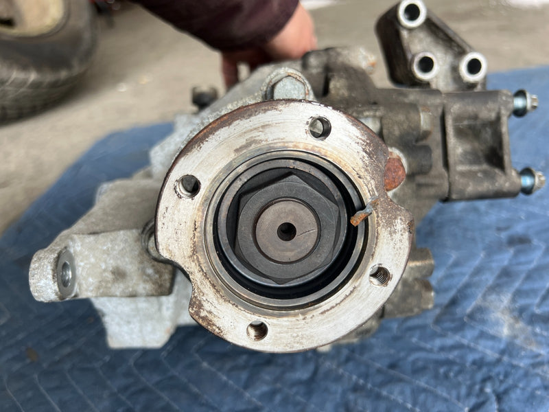 1998-2003 Mercedes W210 E320 Wagon Transfer Case Assembly Angle Gear OEM #4716EM
