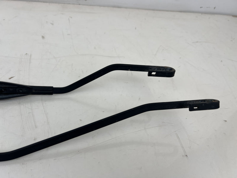 1998-2000 Volvo S70 V70 XC Front Right Left Windshield Wiper Arm Pair OE #6860EM