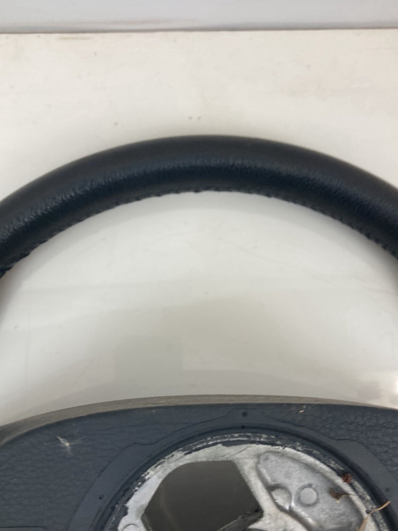 2004 Volvo S60 - Steering Wheel
