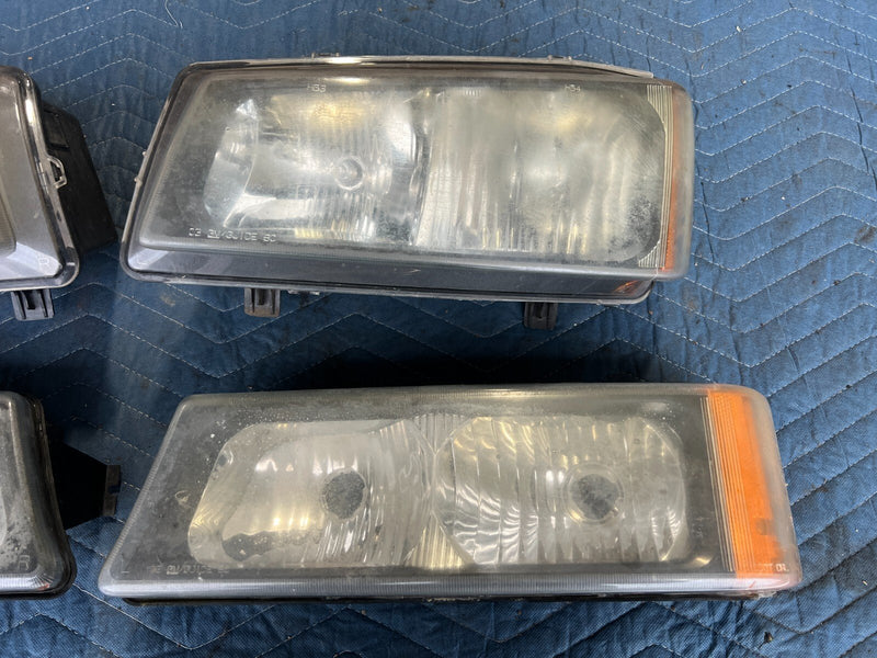1999-2007 Chevy Silverado Right & Left Headlight Assembly Lamp Set OEM #1588CN