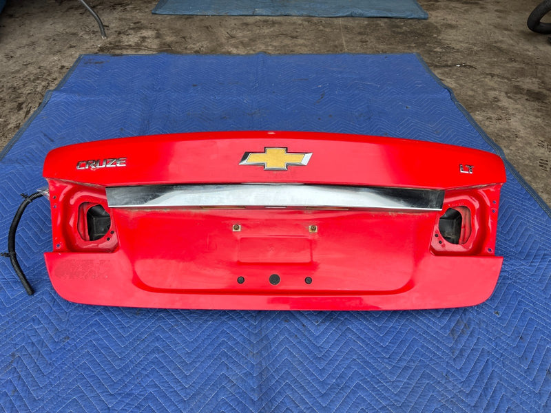 2012-2015 Chevy Cruze Red Painted Trunk Deck Lid Assembly OEM #2242CN