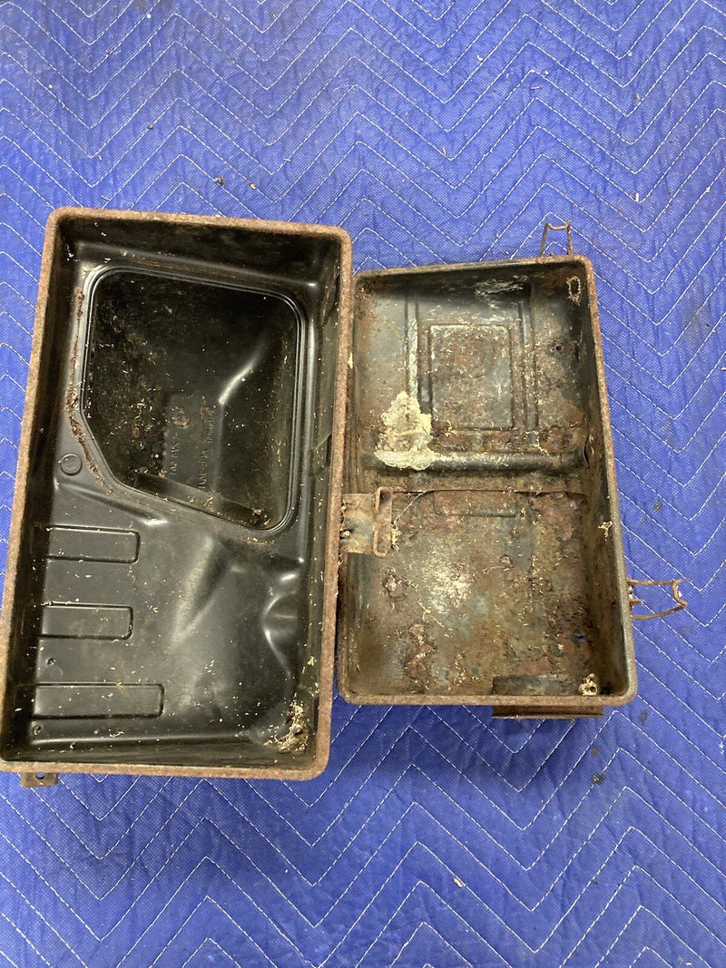 1984-1991 BMW 318i 325i E30 Air Box Top And Bottom 1278441 OEM #2717M