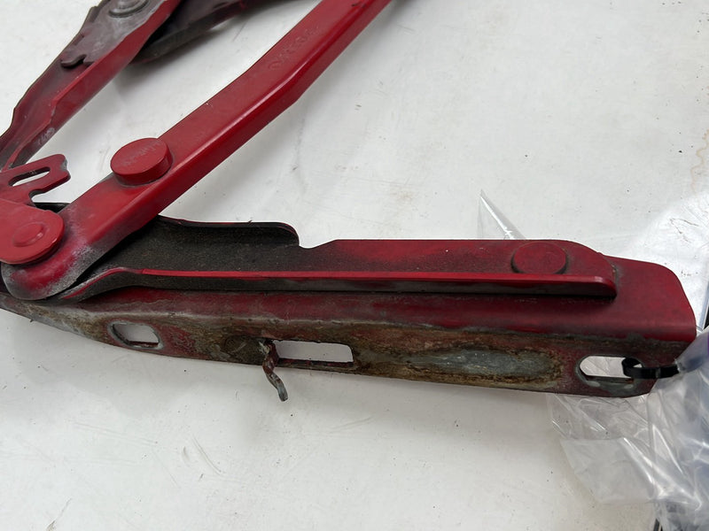 1993-1997 Volvo 850 Left & Right Engine Bonnet Hood Hinge Pair Red OEM