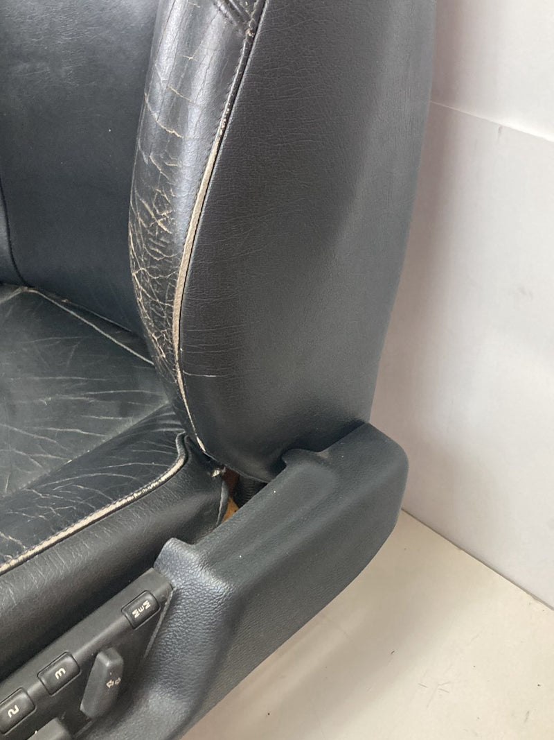 1998-2000 Volvo V70 Front Left Right Seat Pair OEM #5228M