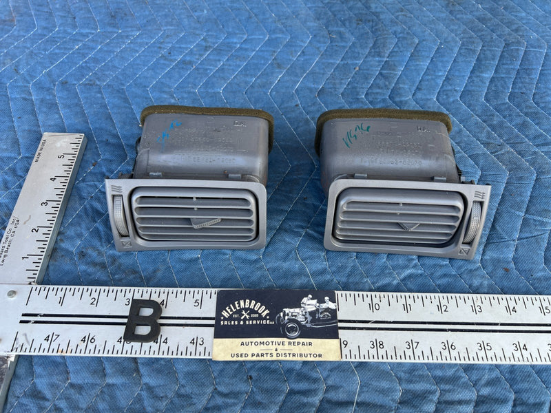 2003-2008 Toyota Corolla Dash Right & Left AC Heat Air Vent Pair OEM #3348EM