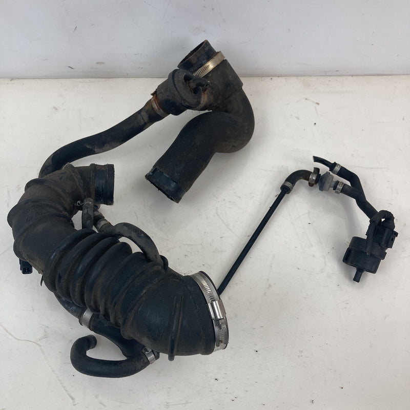 2001-2005 Volkswagen Passat Air Intake Duct Tubes Turbo OEM#5550M