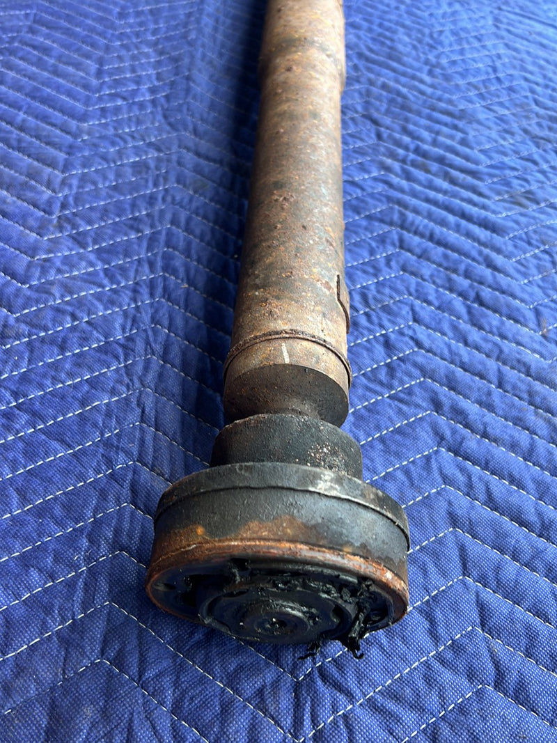 1996-2003 Audi S8 D2 A8 AWD Auto Trans Center Driveshaft w/ Flex Joint OEM #6370EM