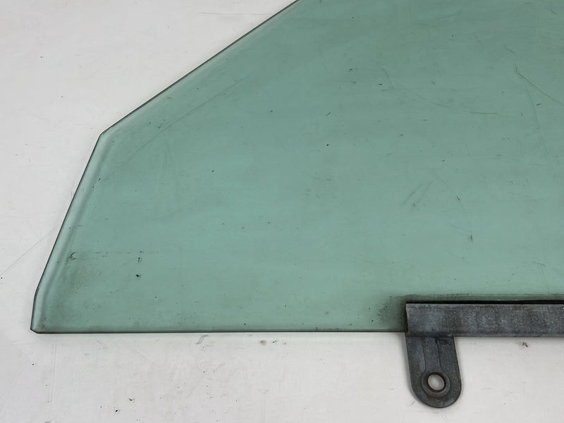 1986-1993 Volvo 240 244 Front Driver Left Window Glass 43R-001105 OEM #5582EM