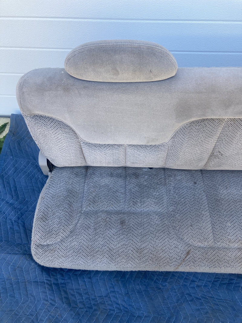 1996-1999 Chevrolet Silverado GMT800 Rear Bench Seat Gray Cloth OEM #4716M