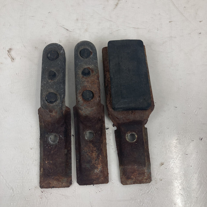 1981-1985 Volvo 240 245 Radiator Support Bracket 1203196 1203195 OEM