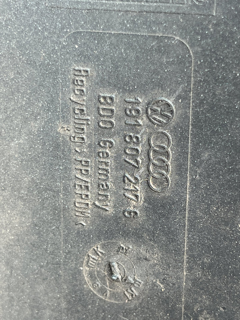 47023354