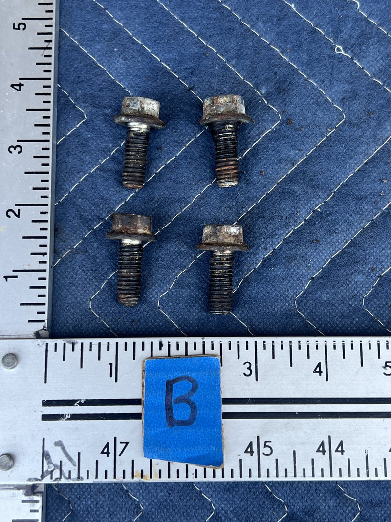1973 Volvo 140 142 - Hardware