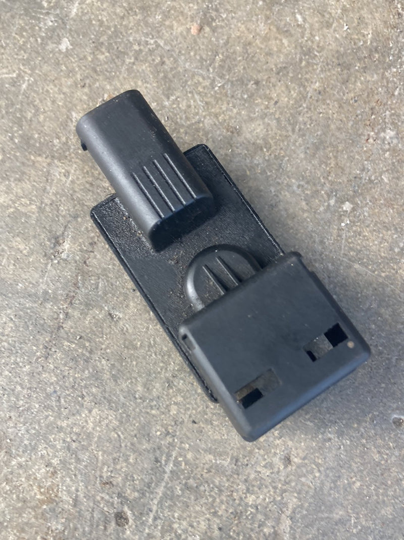 2003-07 BMW 545i E60- Ambient Temp Sensor Recirculating AC 6933052 132424 #4992M