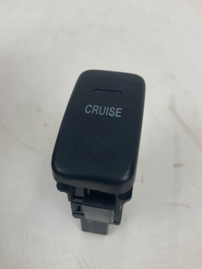 2002-2004 Honda CR-V RD2 Cruise Control Switch Button HD26HD29 OEM #5082M