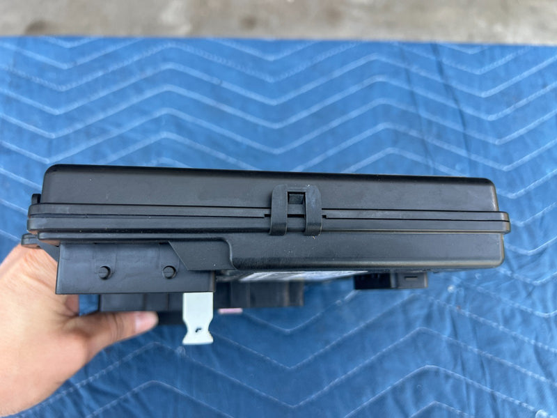 2008-2010 Pontiac G6 Body Control Module BCM 25885305 OEM #26DU