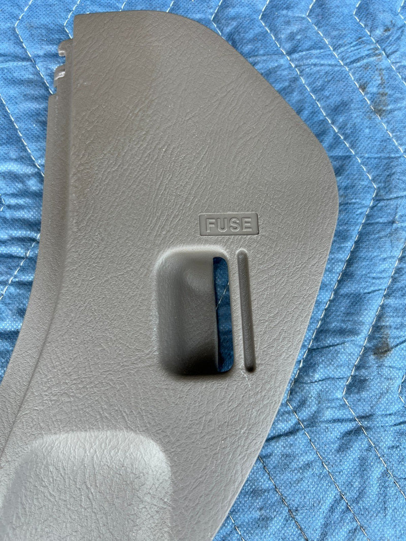 1998-2002 Honda Accord 77216-S84-A0 Fuse Trim Cover #1956CN