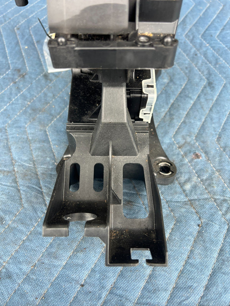 2002-2006  Toyota Camry  Automatic Floor Gear Shifter  Assembly OEM #107DU