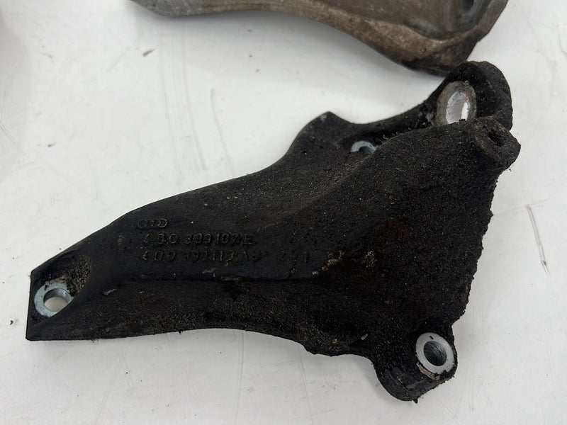 1996-2003 Audi S8 D2 A8 Front Engine Motor Mount Bracket Set w/ Bolts OE #6471EM