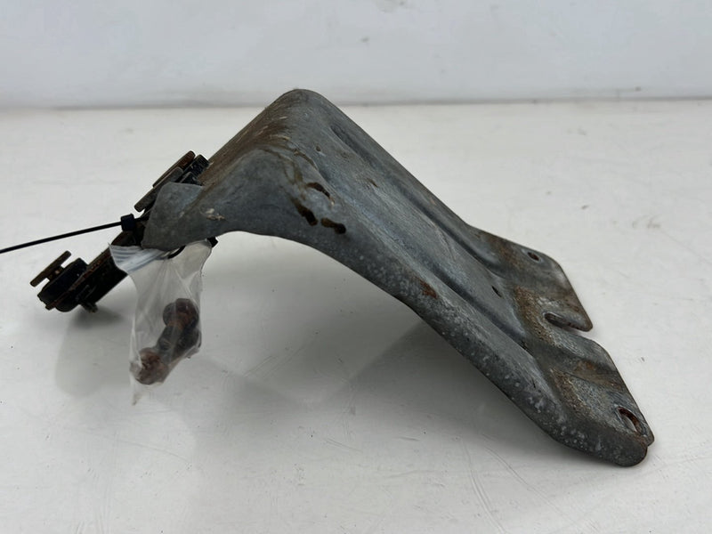 2004-2007 Volvo S60R V70R ABS Pump Bracket Mount Support OEM #5803EM