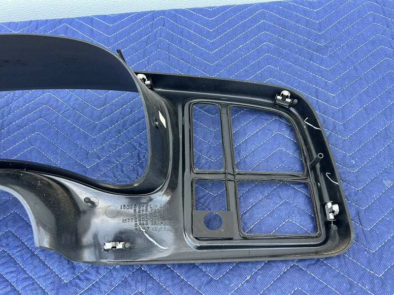 Chevrolet Silverado - Gauge Cluster Trim PN: 15085843 15731974
