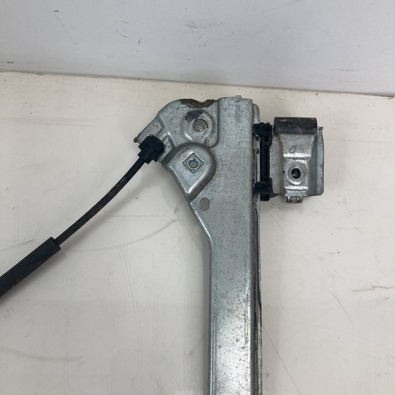 2014-2020 Chevrolet Silverado 1500 Front Right Window Regulator OEM #5576M