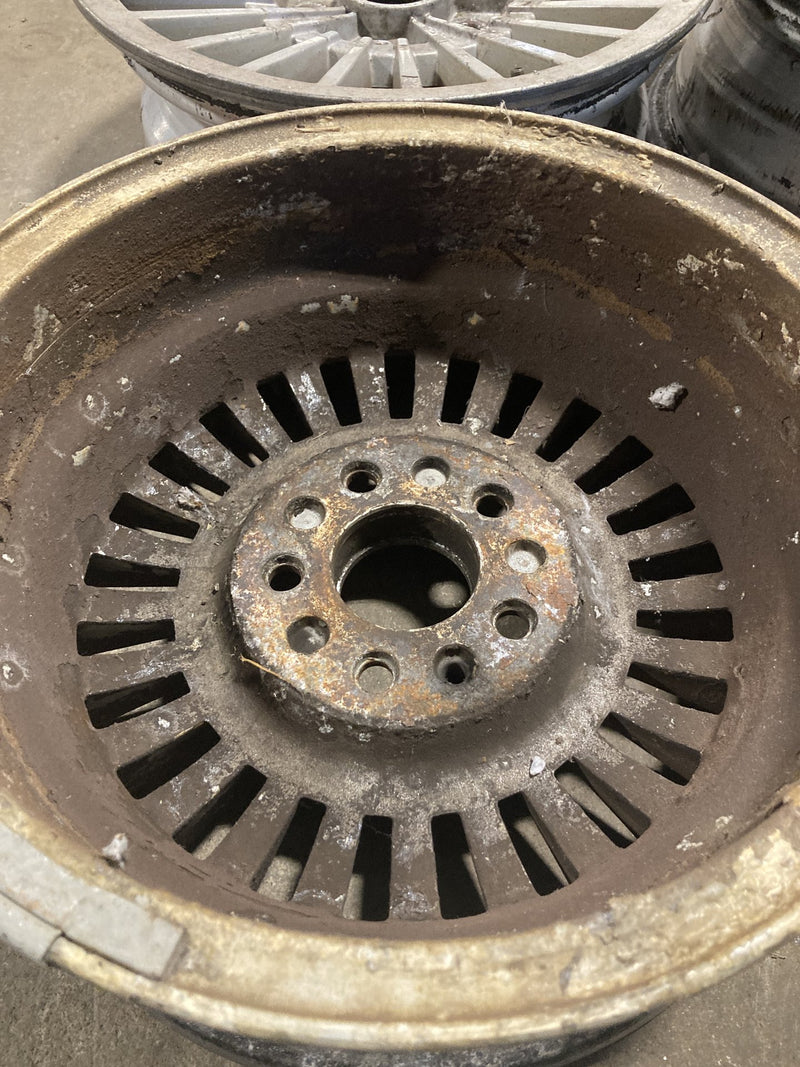 1981-1985 Volvo 240 245 Wheel Set Corona Alloy Turbine 1272200 OEM