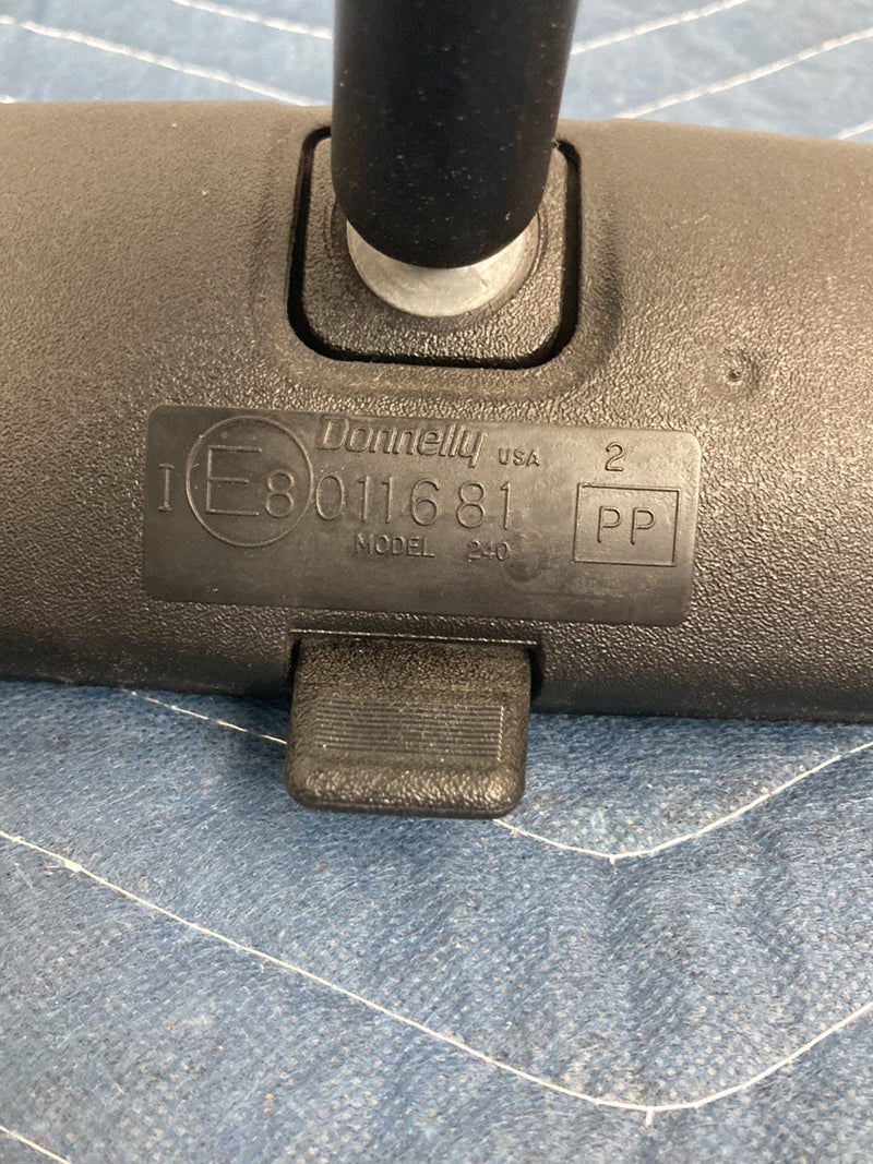 2000 Toyota Sienna L10 - Unknown PN: 011681 240