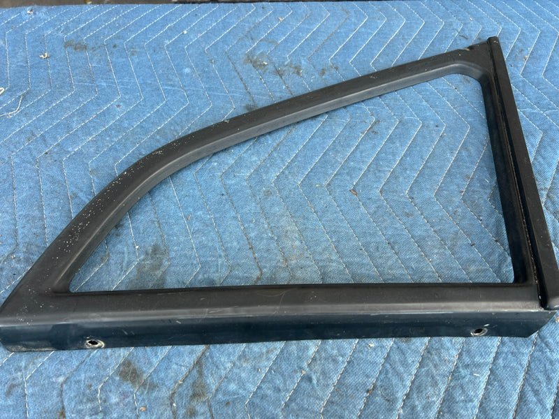 1986-1993 Volvo 240 244 Sedan Left Right Exterior Quarter Window Trim OE #4385EM