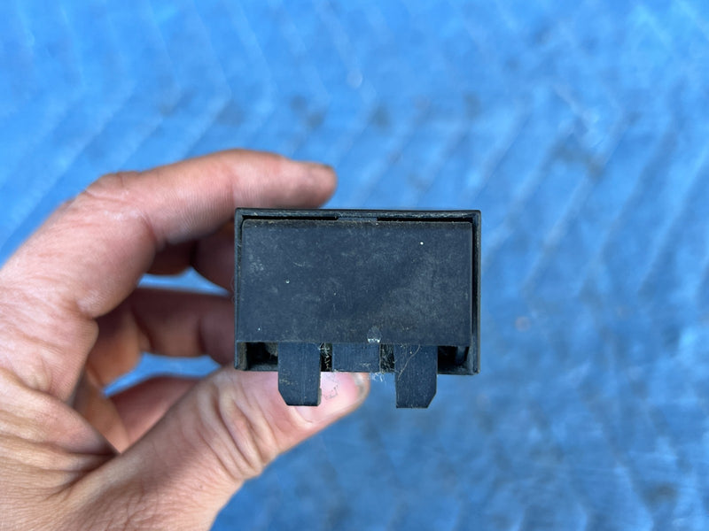2000-2005 BMW 330xi 325xi E46 Interior Temperature Monitor Sensor OEM #4792EM