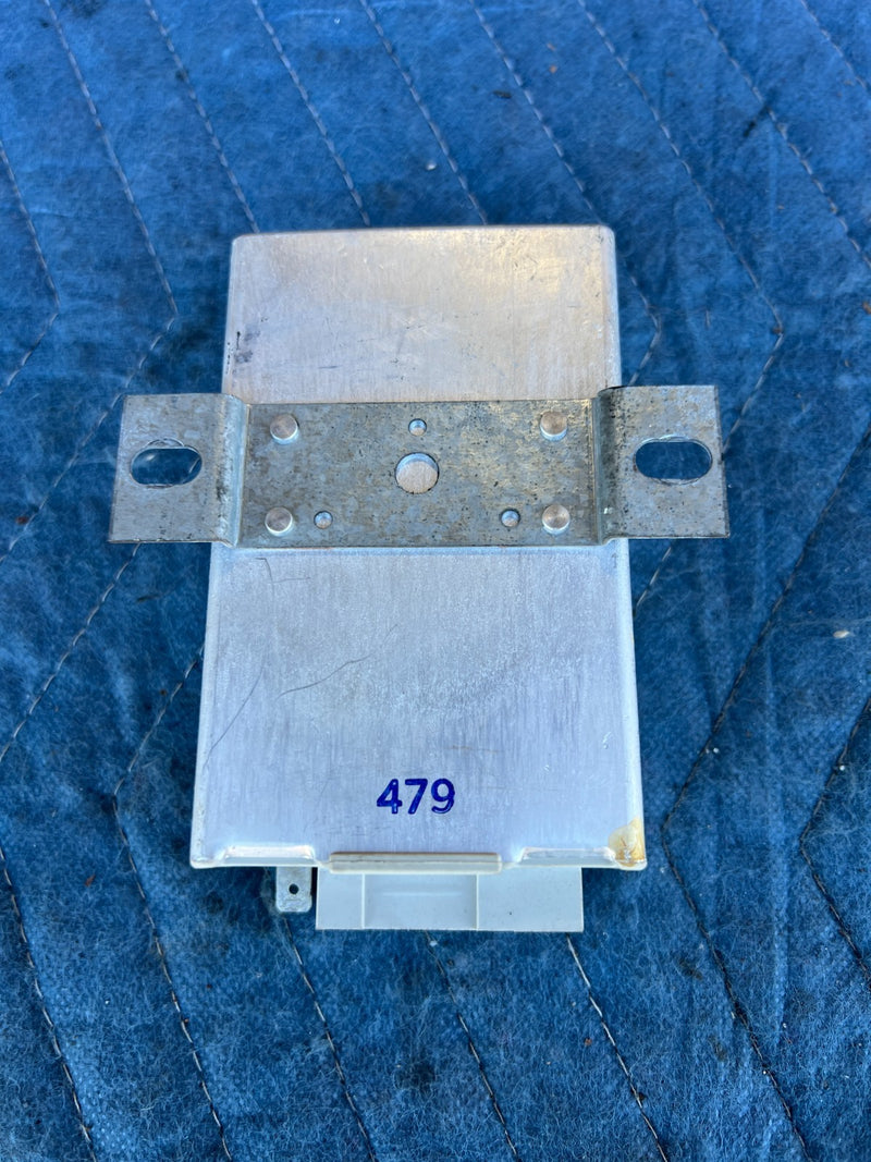 1986-1993 Volvo 240 244 245 Hella Cruise Control Module 5GA00439705 OEM #4364EM