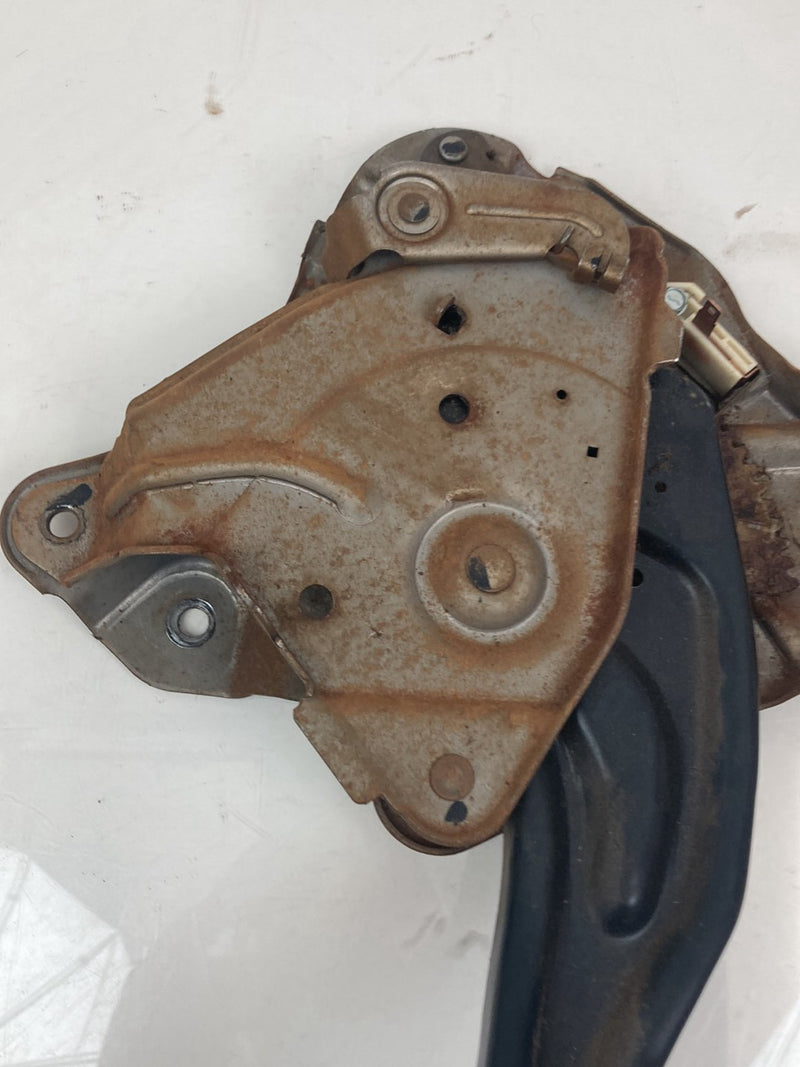 1996 Chevrolet Silverado GMT800 - Emergency Brake Pedal