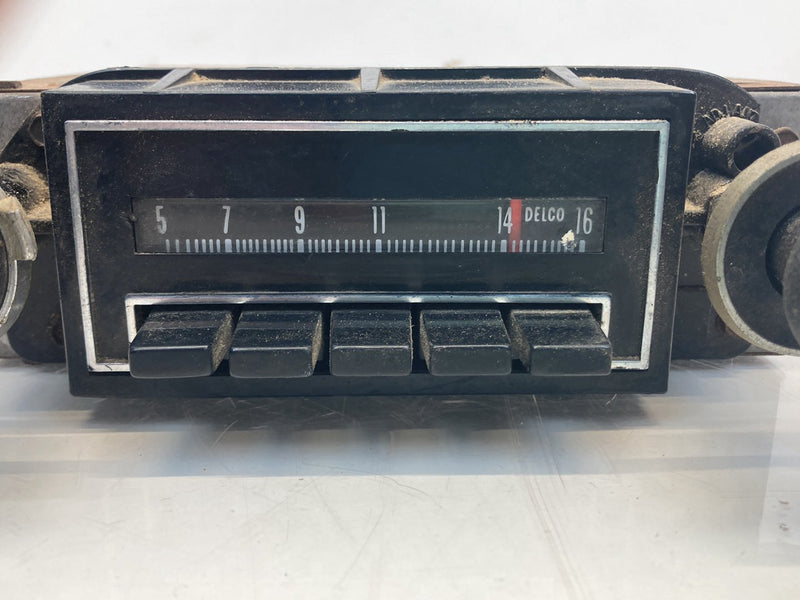 1973 Chevrolet Impala - Radio