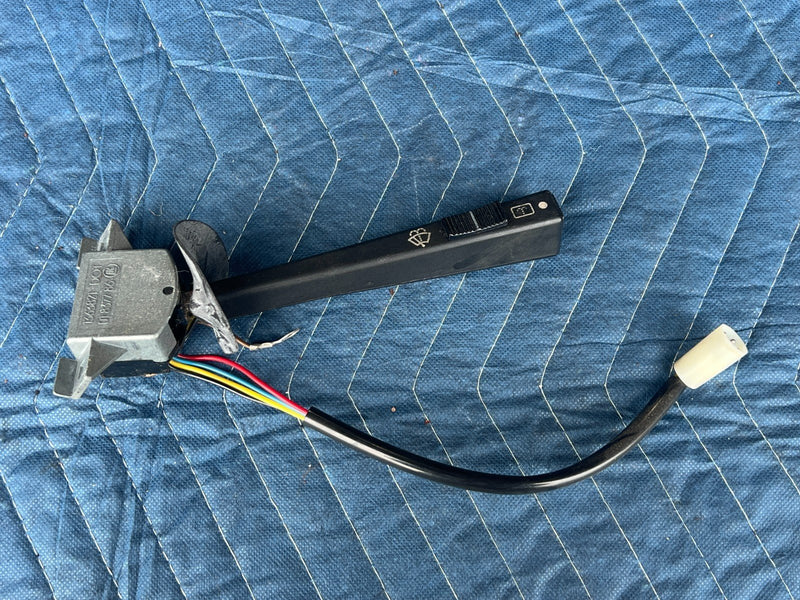 1986-1993 Volvo 240 244 245 Wiper Control Switch Stalk 1363821 OEM #4094EM