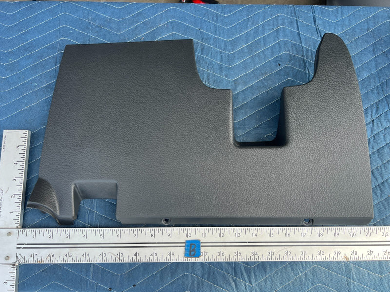 2010-2013 Suzuki SX4 Hatchback Driver Left Knee Bolster Kick Panel Trim #1268CN