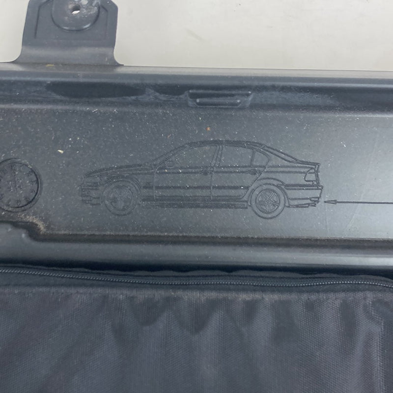 2003-2007 BMW 545i E60 Tool Cover First Air Kit 105377 7111 6761420 OEM #4962M