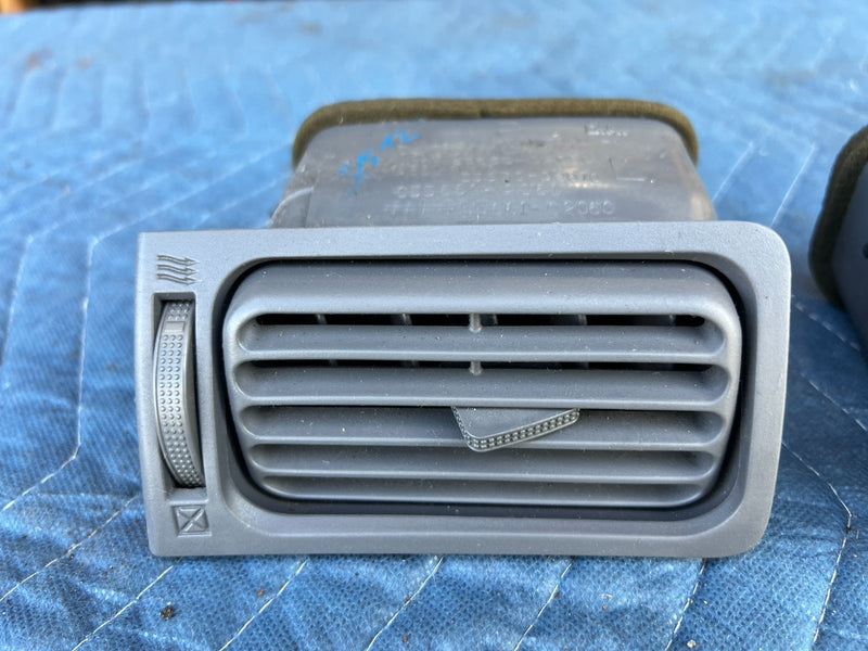 2003-2008 Toyota Corolla Dash Right & Left AC Heat Air Vent Pair OEM #3348EM